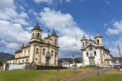 História da Igreja Católica no Brasil