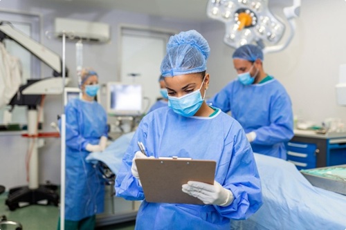 Farmacêutico Intensivista e seu Trabalho na UTI