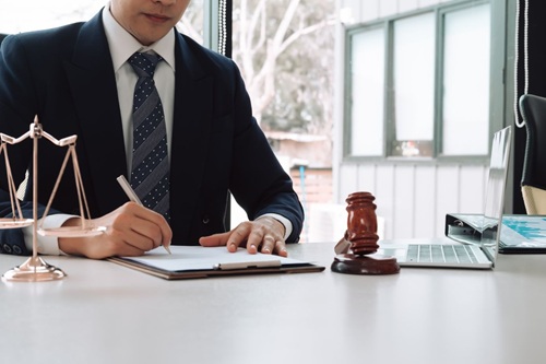 Direito Notarial e Registral